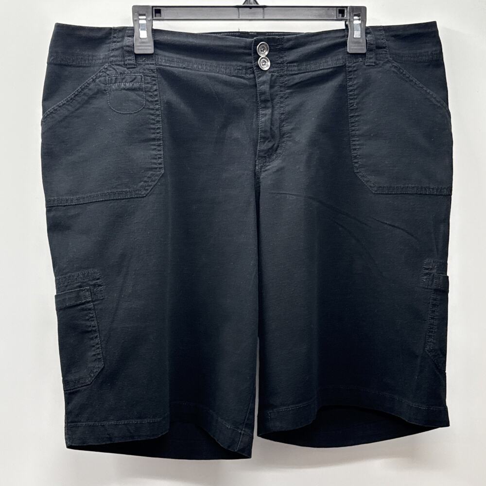 Womens Lane Byrant Black Bermuda Cargo Shorts Size 16